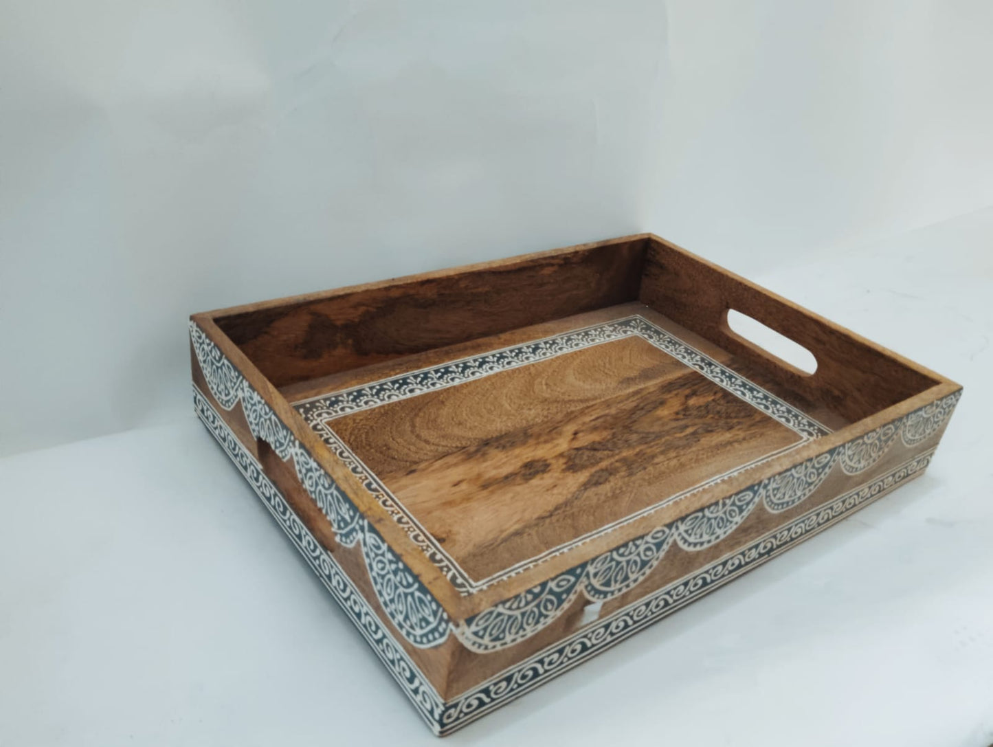 VINTAGE FLORAL WOODEN TRAY