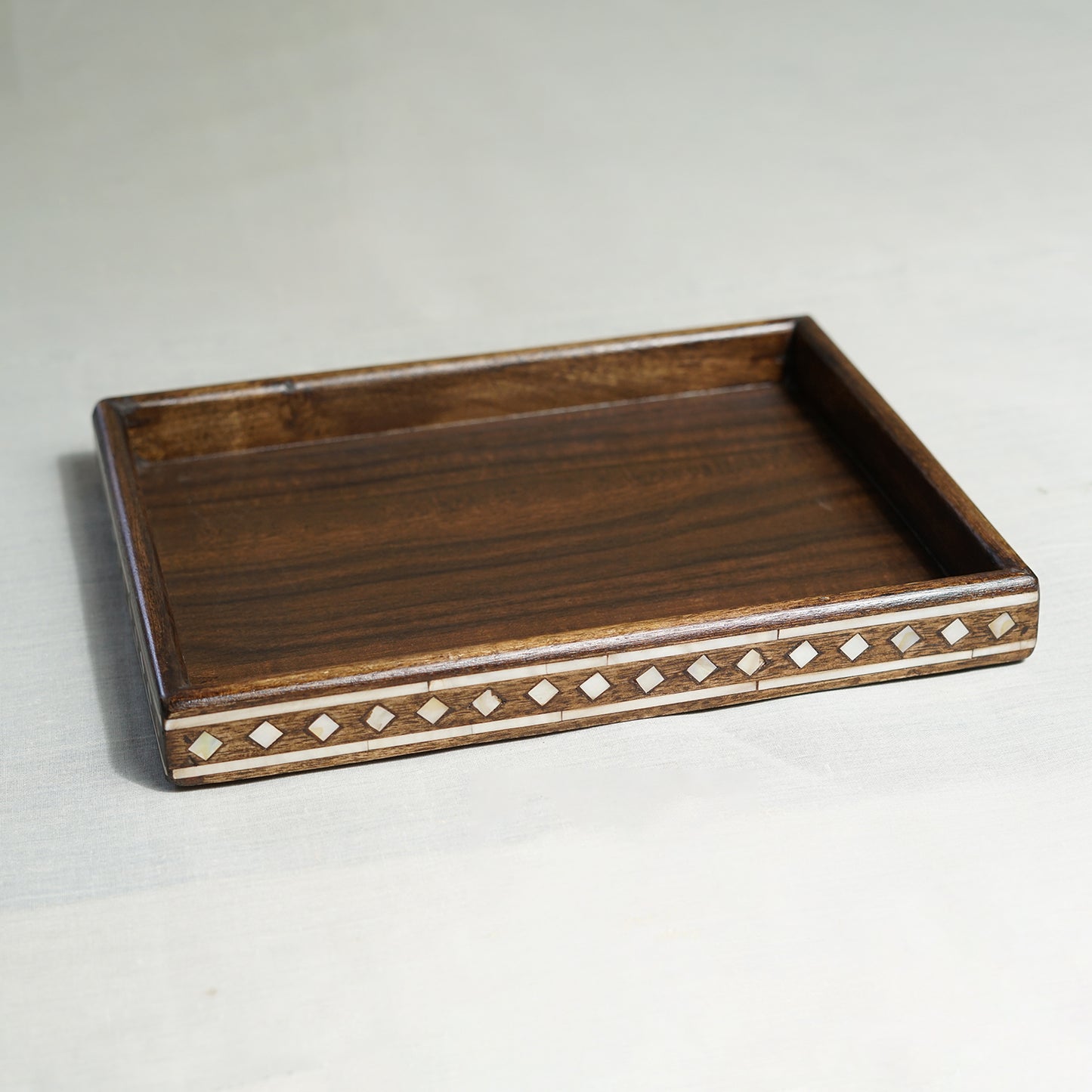 DIAMOND CUT MOP TRAY