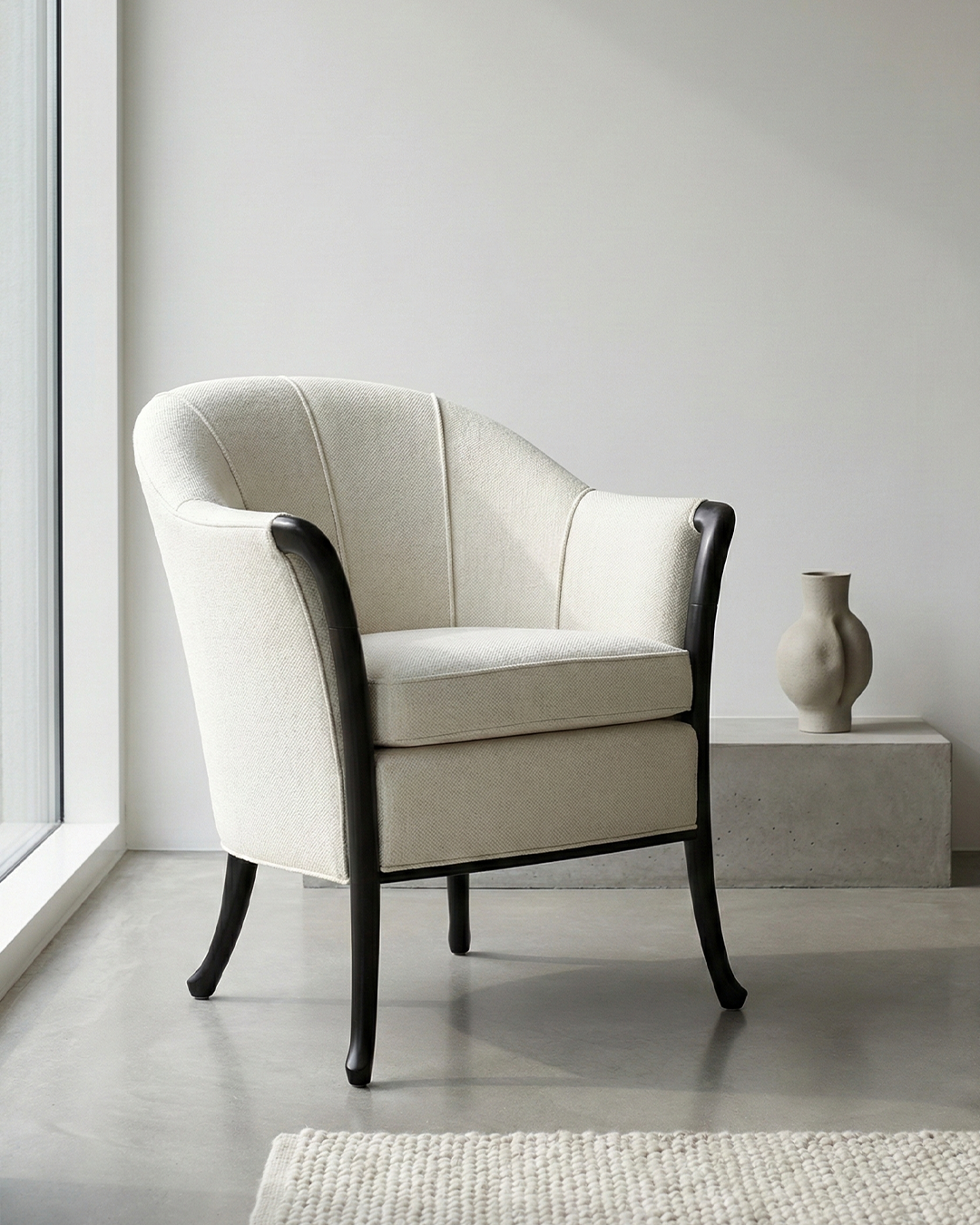 Élan Curved Back Accent Chair