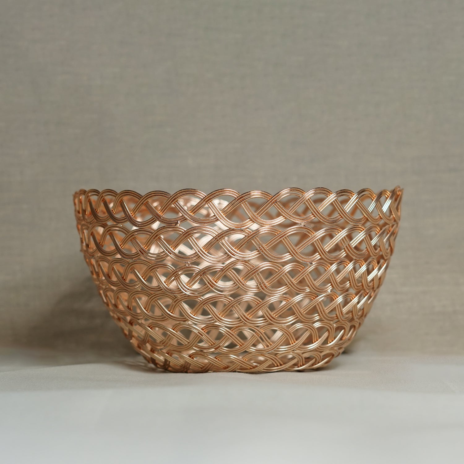 INFINITY WIRE FRUIT BASKET