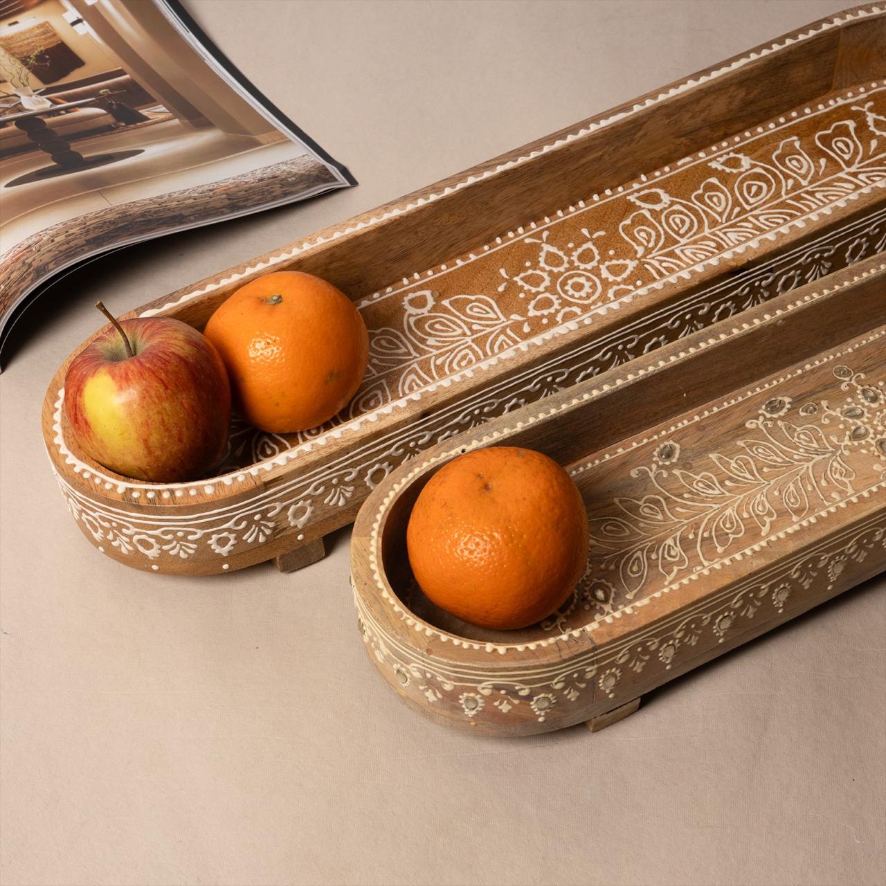 EMBOSSED PAINTING TRAY