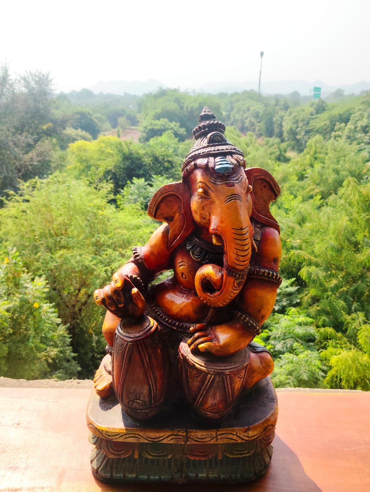 DIVINE DRUMMER GANESHA