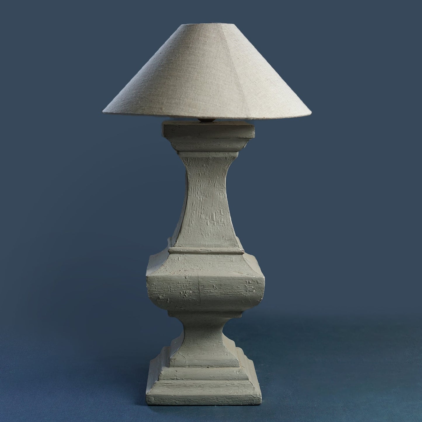 Deco Bed Side Lamp Stand