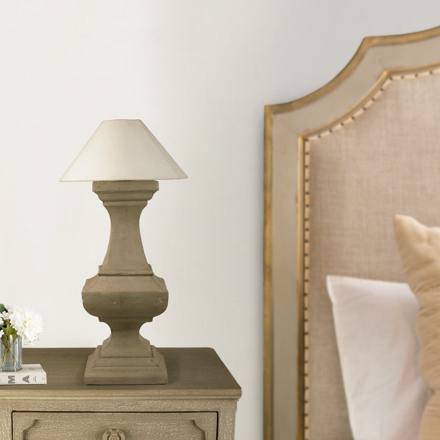 Deco Bed Side Lamp Stand