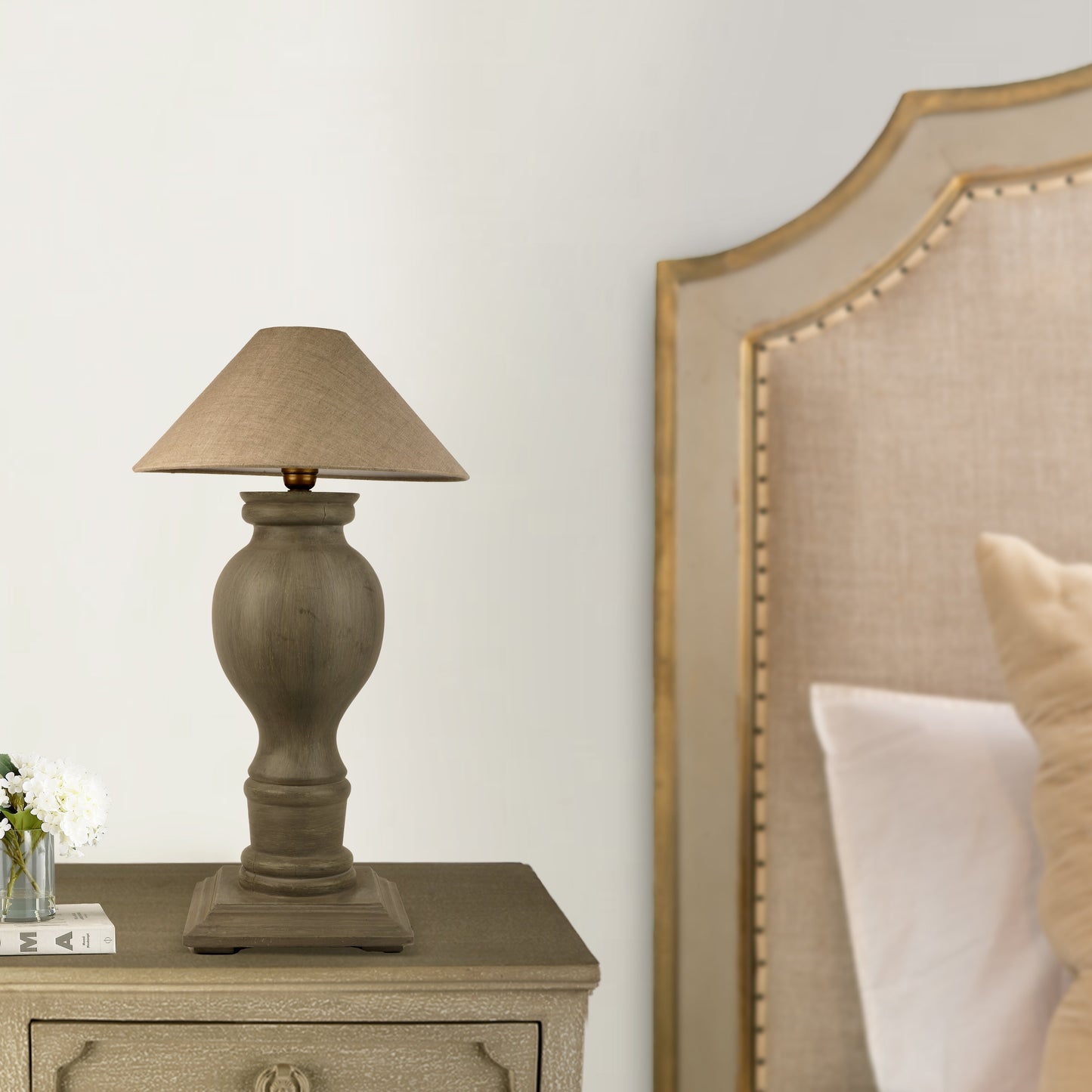 Austin Living Lamp Stand